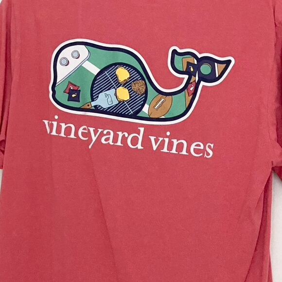VINEYARD VINES Tailgate TSHIRT FOOTBALL GRILL CORNHOLE WHALE Cotton Medium - Picture 1 of 7
